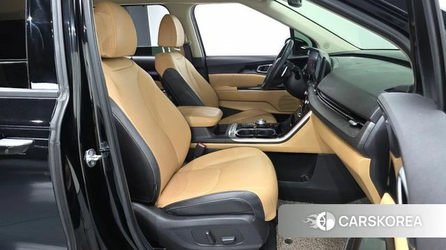 Kia Carnival 4th generation 2022 Черный из Кореи, фото 2