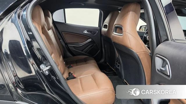 Mercedes-Benz GLA-Class X156 2018 Черный из Кореи, фото 2