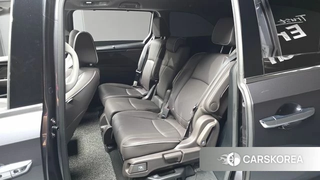 Honda Odyssey 2023 Серый из Кореи, фото 2