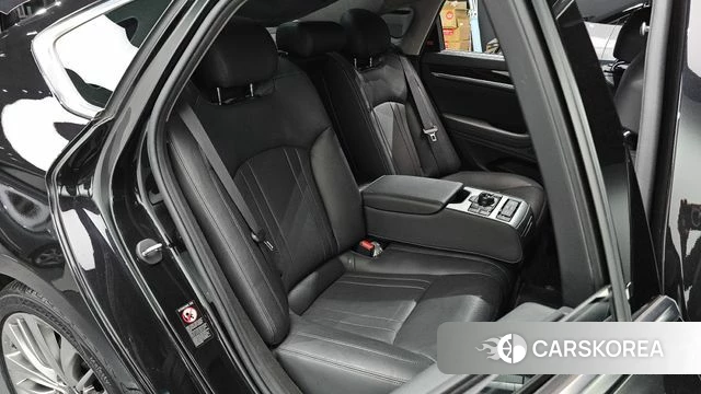 Genesis G80 2018 Черный из Кореи, фото 2