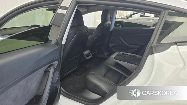 Tesla Model 3 2021 Белый из Кореи, фото 2