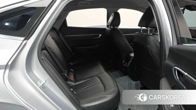 Hyundai Sonata D Edge (DN8) 2024 Серебристо-серый из Кореи, фото 2