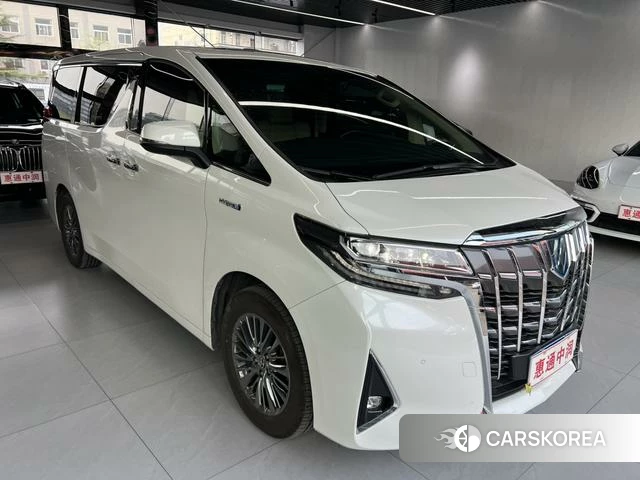 Toyota Alphard 2021 Белый из Китая, фото 2