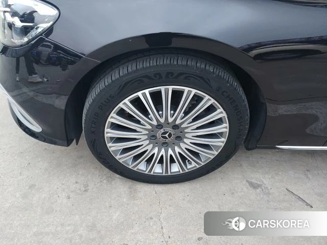 Mercedes-Benz E-Class 2023 Черный из Китая, фото 2