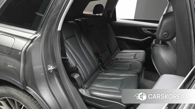 Audi Q7 (4M) 2019 Серый из Кореи, фото 2