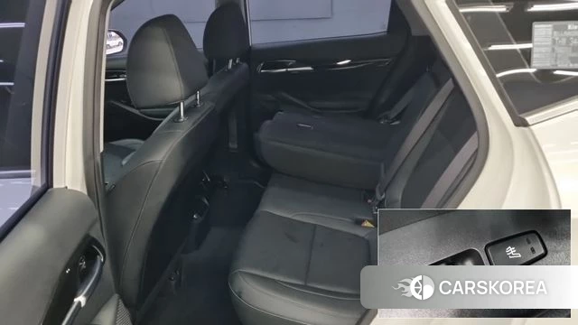 Kia Seltos 2022 Белый из Кореи, фото 2