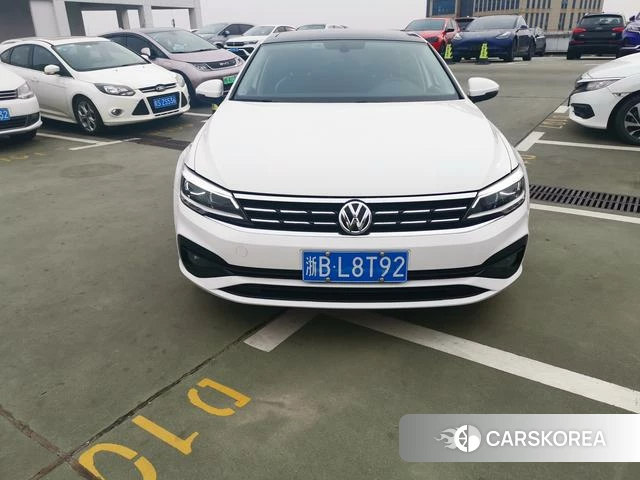 Volkswagen Lamando 2021 Белый из Китая, фото 2