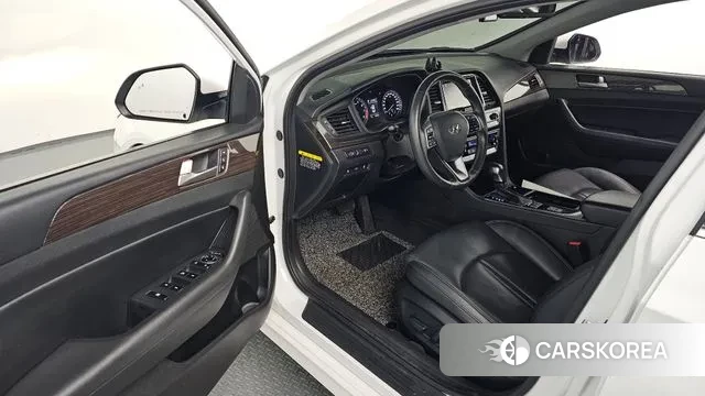 Hyundai Sonata New Rise 2018 Белый из Кореи, фото 2