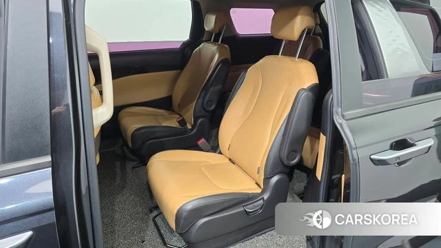 Kia Carnival 4th generation 2021 Серый из Кореи, фото 2