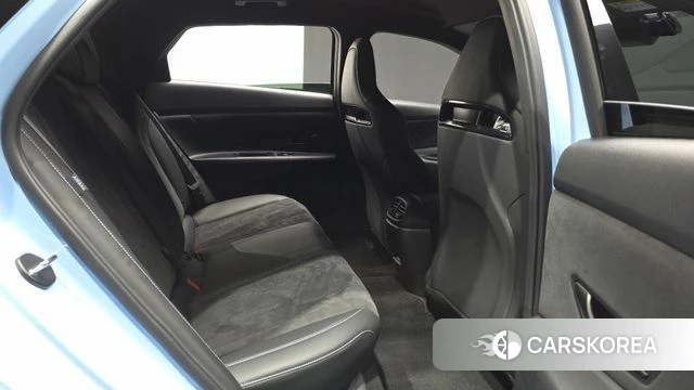 Hyundai The New Avante (CN7) 2025 Светло-серебряный цвет из Кореи, фото 2