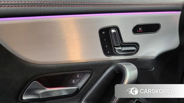 Mercedes-Benz CLA-Class C118 2026 Черный из Кореи, фото 2