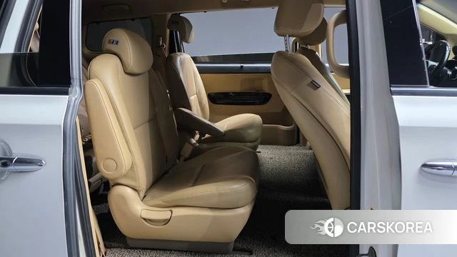 Kia The New Carnival 2018 Белый из Кореи, фото 2