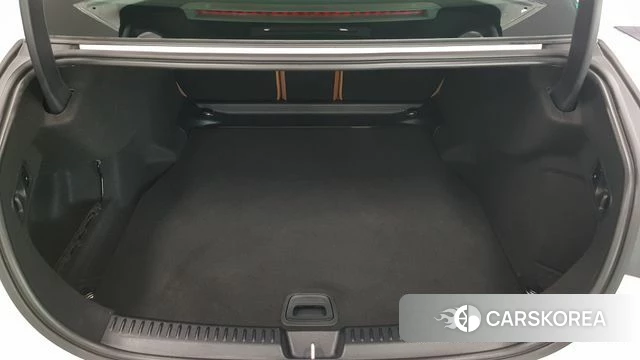 Mercedes-Benz E-Class W214 2026 Белый из Кореи, фото 2