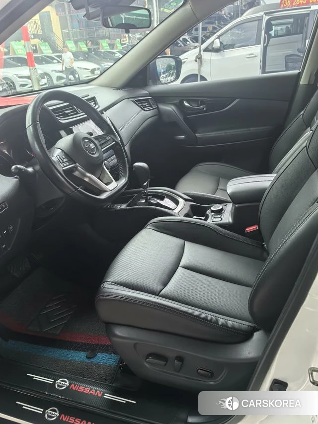 Nissan X-Trail 2021 Белый из Китая, фото 2