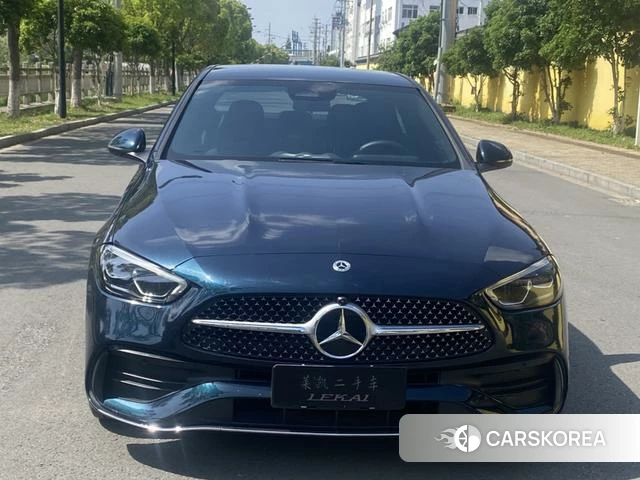 Mercedes-Benz C-class 2025 Зеленый из Китая, фото 2