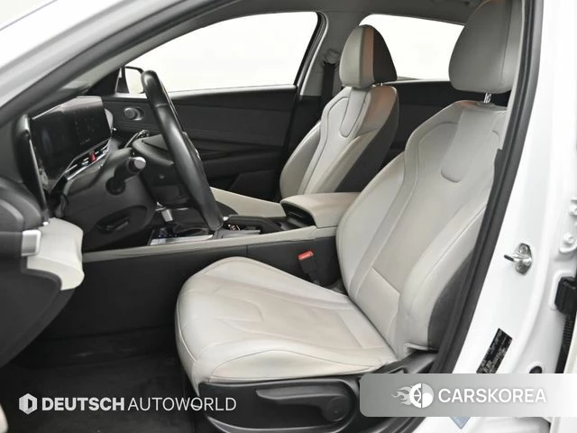Hyundai Avante (CN7) 2022 Белый из Кореи, фото 2