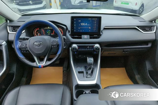 Toyota RAV4 2021 Белый из Китая, фото 2