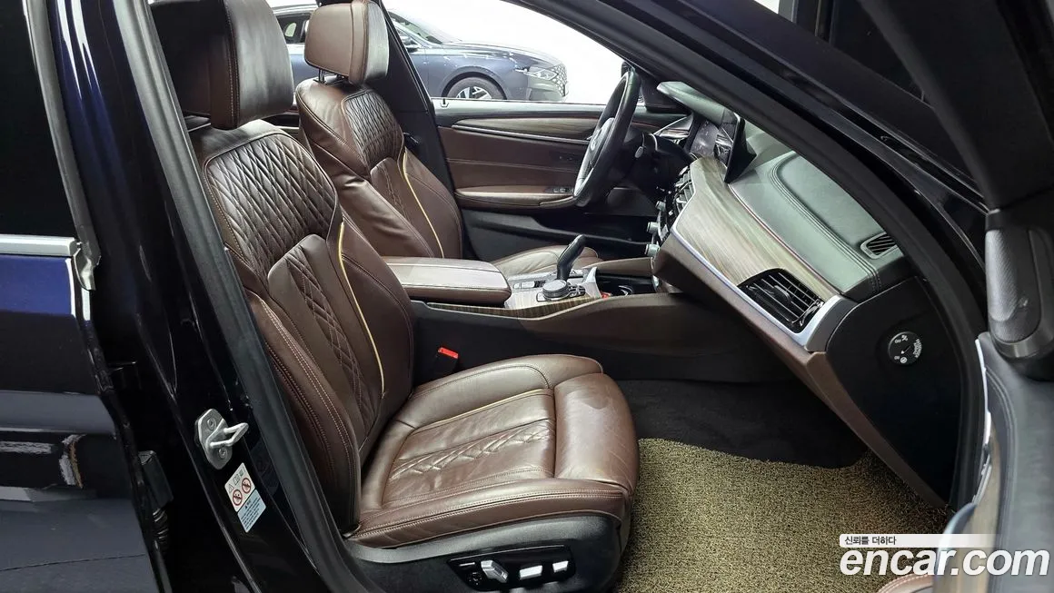 BMW 5 Series (G30) 2020 Черный из Кореи, фото 2