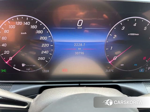 Mercedes-Benz C-class 2024 Белый из Китая, фото 2