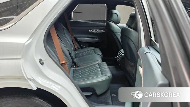 Genesis GV70 2022 Белый из Кореи, фото 2