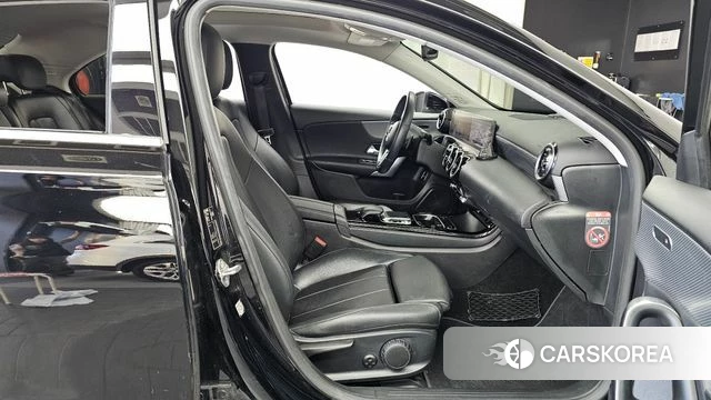 Mercedes-Benz A-Class W177 2020 Черный из Кореи, фото 2