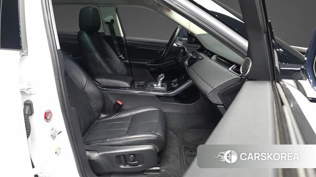 Land Rover Range Rover Evoque 2nd Generation 2020 Белый из Кореи, фото 2