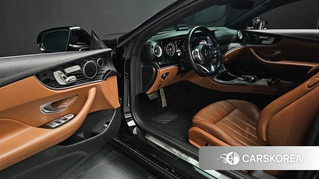 Mercedes-Benz E-Class W213 2018 Черный из Кореи, фото 2