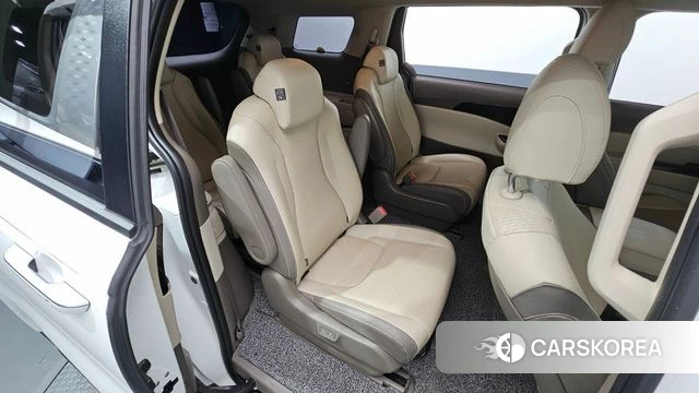 Kia Carnival 4th generation 2023 Белый из Кореи, фото 3