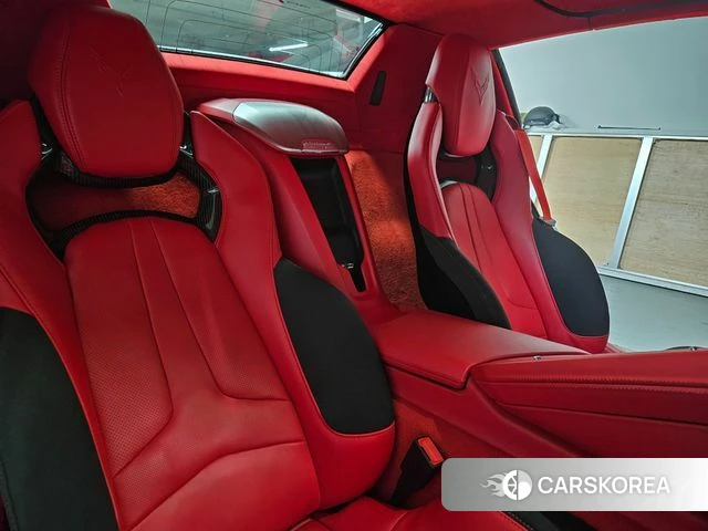 Chevrolet (GM Daewoo) Corvette 2023 Серебристо-серый из Кореи, фото 2