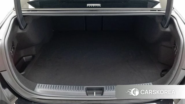 Mercedes-Benz E-Class W214 2025 Черный из Кореи, фото 2