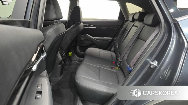 Kia Seltos 2021 Серый из Кореи, фото 2