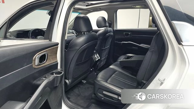 Kia Sorento 4th Generation 2022 Белый из Кореи, фото 2
