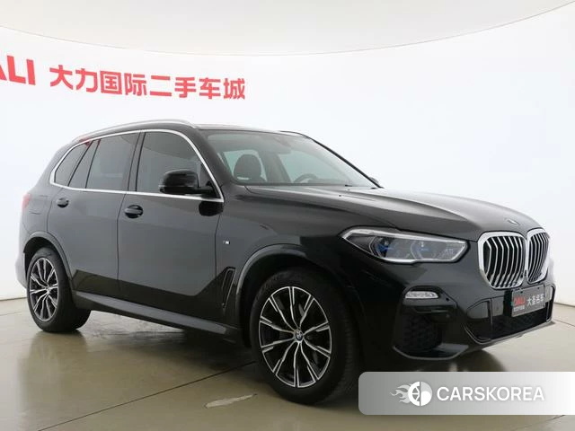 BMW X5 2021 Черный из Китая, фото 2