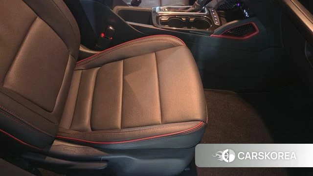 Chevrolet (GM Daewoo) Trailblazer 2021 Белый из Кореи, фото 2