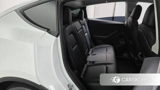 Tesla Model Y 2022 Белый из Кореи, фото 2