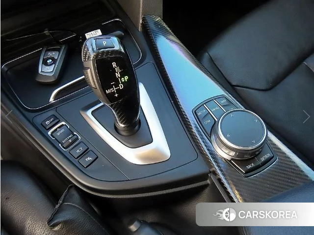 BMW 3 Series GT (F34) 2018 Белый из Кореи, фото 2