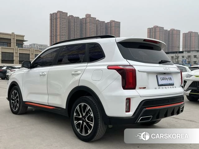 Kia Sportage 2023 Белый из Китая, фото 2