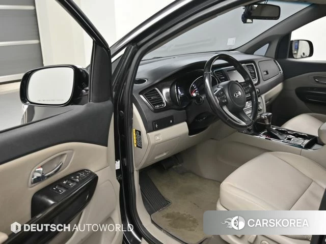 Kia The New Carnival 2019 Серый из Кореи, фото 2
