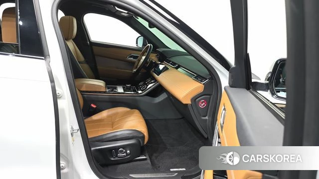 Land Rover Range Rover Velar 2019 Белый из Кореи, фото 2