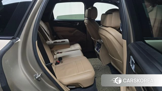 Porsche Cayenne (PO536) 2019 Золотой из Кореи, фото 2
