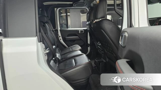 Jeep Gladiator (JT) 2022 Белый из Кореи, фото 2
