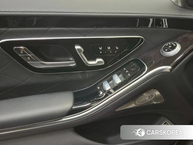 Mercedes-Benz S-Class W223 2025 Черный из Кореи, фото 2