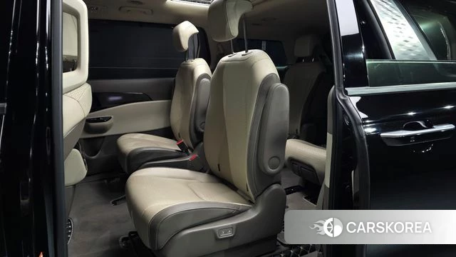 Kia Carnival 4th generation 2022 Черный из Кореи, фото 2