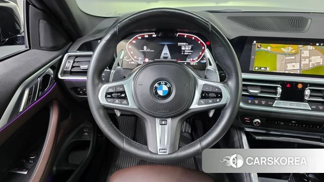 BMW 4 Series (G22) 2022 Черный из Кореи, фото 2