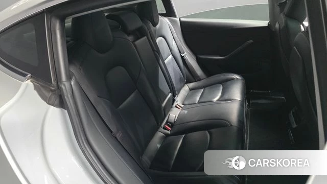 Tesla Model 3 2019 Белый из Кореи, фото 2