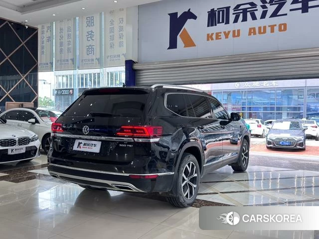 Volkswagen Teramont 2021 Черный из Китая, фото 2