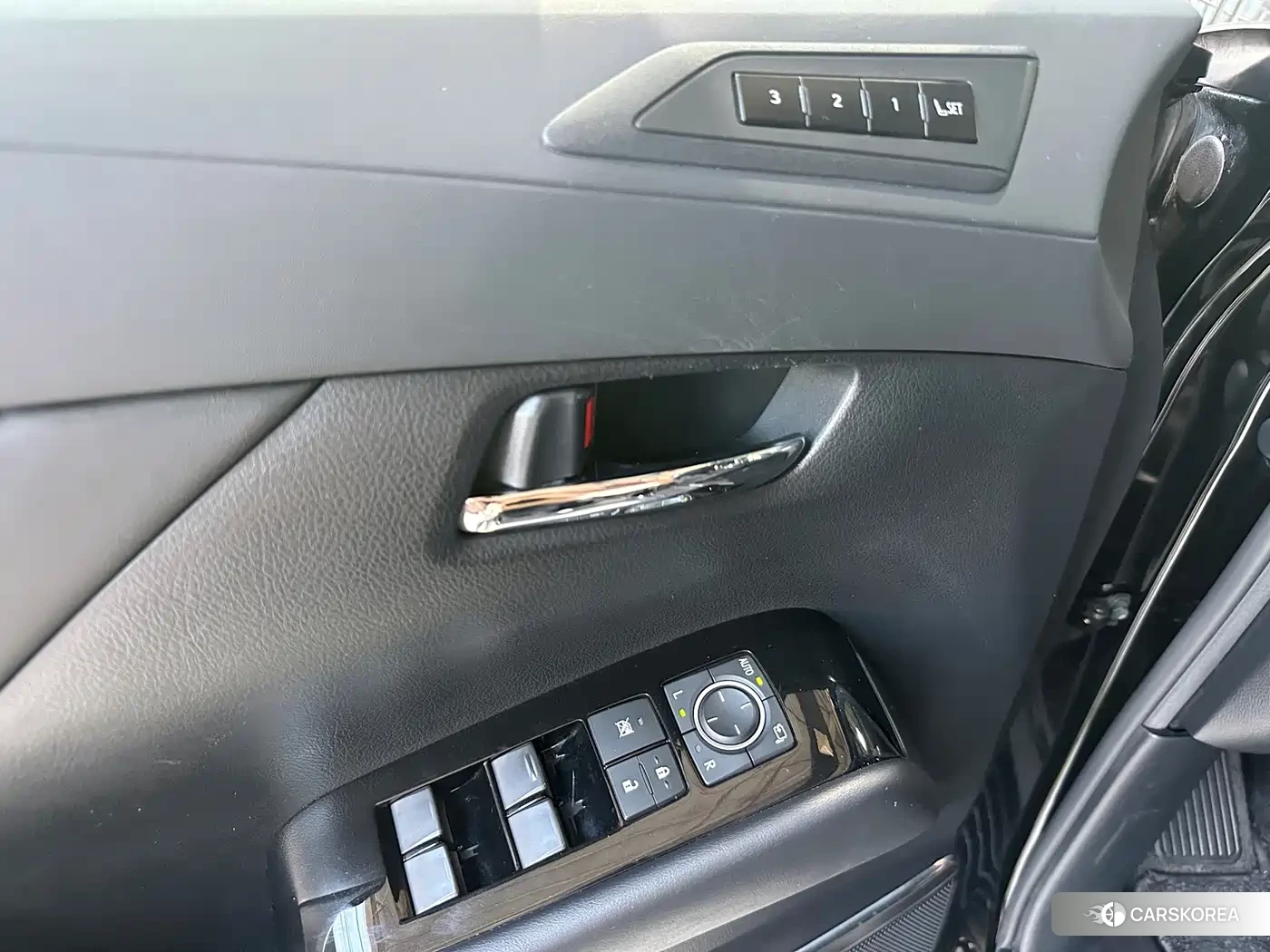 Lexus LM 2021 Черный из Китая, фото 2