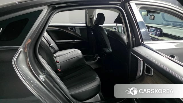 Kia K8 2023 Серый из Кореи, фото 2