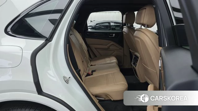 Porsche Cayenne (PO536) 2021 Белый из Кореи, фото 2