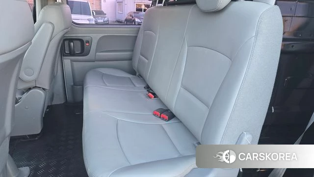 Hyundai The New Grand Starex 2019 Белый из Кореи, фото 2